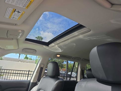Used 2019 INFINITI QX80 Luxe w/ Proassist Package AWD/4WD image 24
