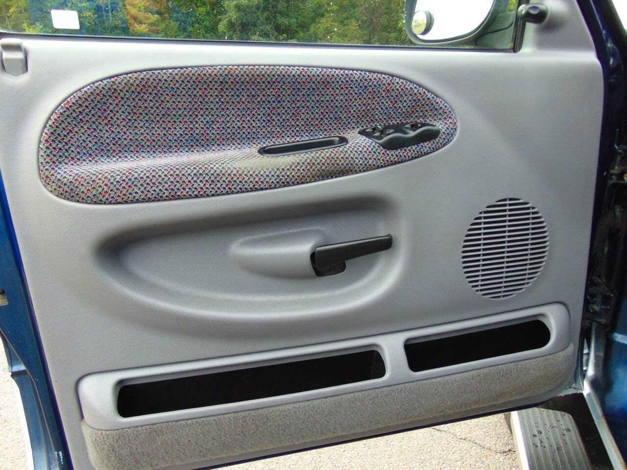 Used 2002 Dodge Ram 2500 Truck 4x4 Quad Cab image 47