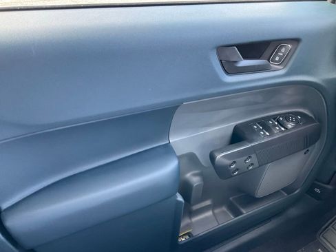 New 2025 Ford Maverick Lariat w/ Black Appearance Package image 52