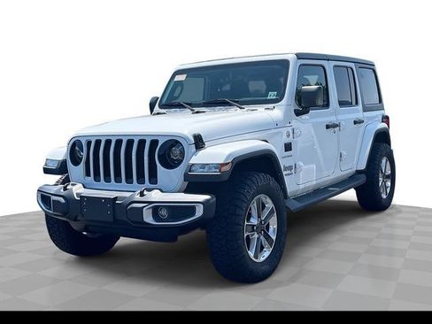 Used 2022 Jeep Wrangler Unlimited Sahara w/ Cold Weather Group AWD/4WD image 5