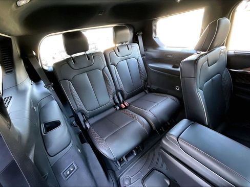 Used 2025 Jeep Grand Cherokee L Summit AWD/4WD image 28