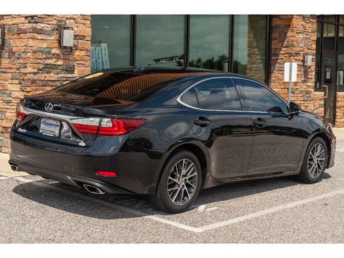 Used 2018 Lexus ES 350 FWD image 3