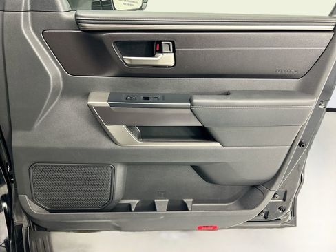 Used 2025 Toyota Sequoia SR5 AWD/4WD image 26