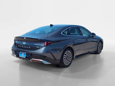 New 2025 Hyundai Sonata Limited image 5