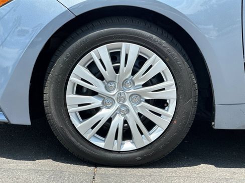 Used 2024 Toyota Corolla LE FWD image 20