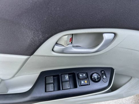 Used 2012 Honda Civic LX image 23