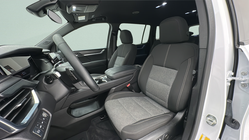 Used 2025 GMC Acadia Elevation AWD/4WD image 13