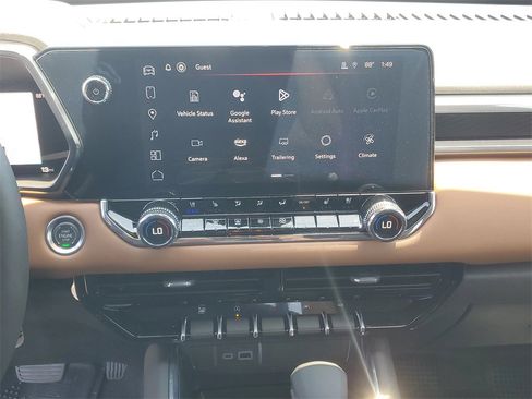 Used 2025 GMC Canyon AT4 w/ Nightfall Edition image 15