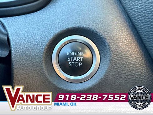 Used 2024 Toyota Corolla SE FWD image 27