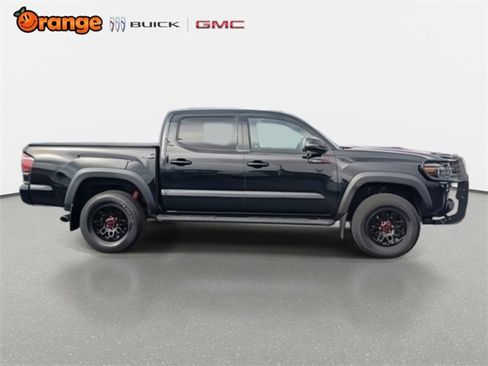 Used 2018 Toyota Tacoma TRD Pro image 3
