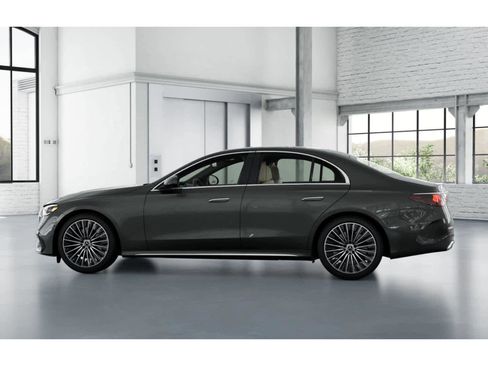 New 2026 Mercedes-Benz E 450 4MATIC Sedan image 32
