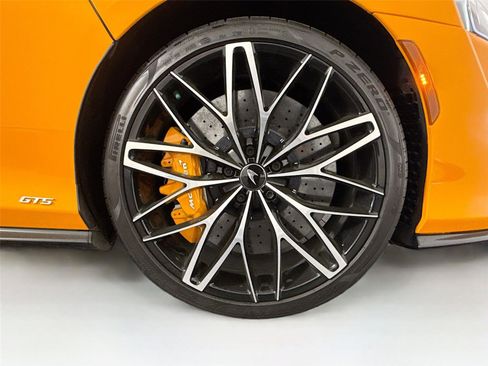 Used 2025 McLaren GTS image 30