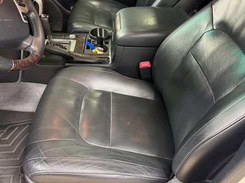 Used 2014 Toyota Land Cruiser AWD/4WD image 24