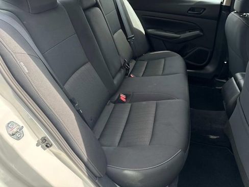 Used 2024 Nissan Altima 2.5 SV image 20