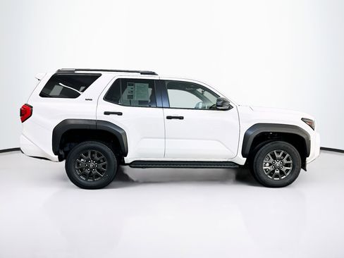 Used 2025 Toyota 4Runner SR5 image 10