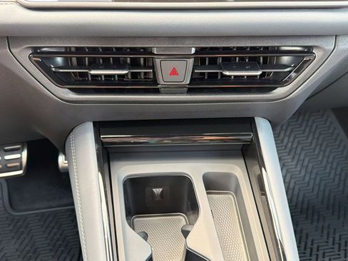 New 2026 Volkswagen Tiguan SEL R-Line AWD/4WD image 26