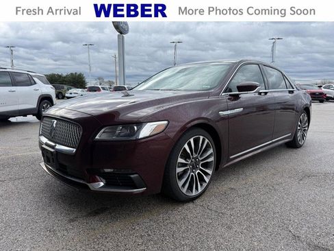 Used 2017 Lincoln Continental Select w/ Climate Package image 1
