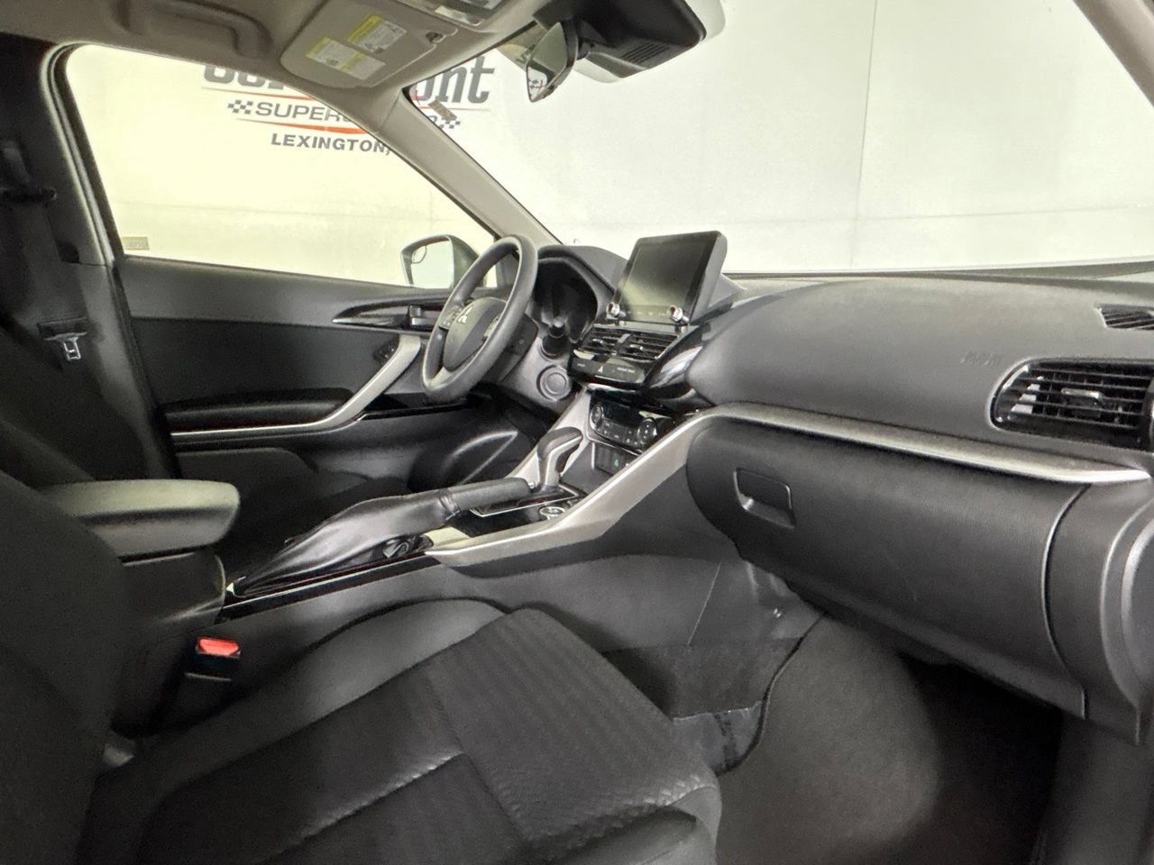 Used 2024 Mitsubishi Eclipse Cross LE AWD/4WD image 29