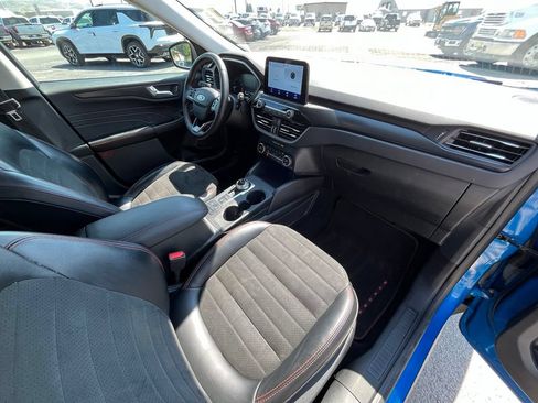 Used 2021 Ford Escape SEL w/ SEL Stealth AWD Package image 19
