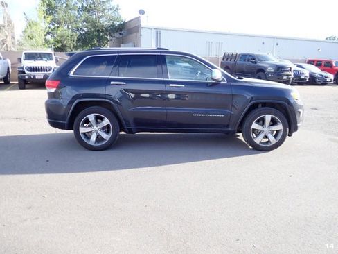 Used 2016 Jeep Grand Cherokee Overland w/ Advanced Technology Group image 9