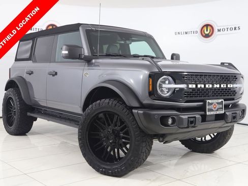 Used 2023 Ford Bronco Wildtrak AWD/4WD image 1