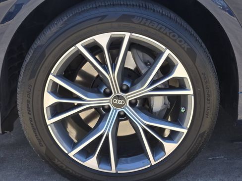 Certified 2025 Audi Q8 Premium Plus AWD/4WD image 15