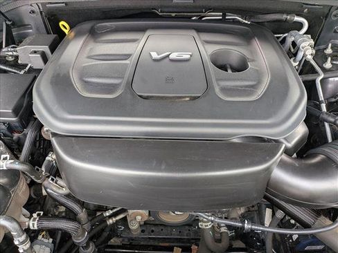 Used 2017 Dodge Durango Citadel w/ Technology Group image 25