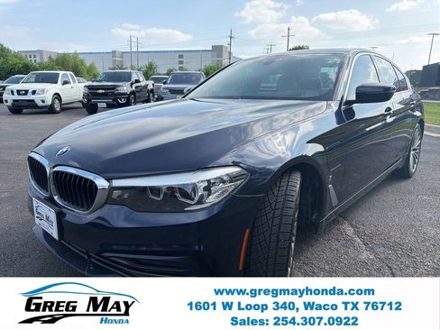 Used 2019 BMW 530e w/ Convenience Package RWD image 7