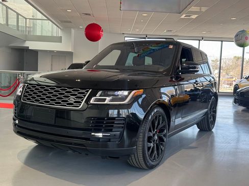 Used 2022 Land Rover Range Rover Westminster Edition image 2