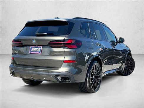 Used 2026 BMW X5 sDrive40i w/ M Sport Package RWD image 2