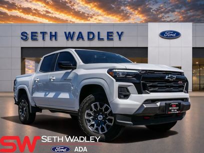 Used 2023 Chevrolet Colorado Z71 w/ Z71 Convenience Package 2