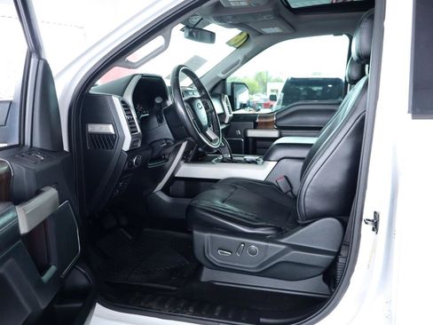 Used 2016 Ford F150 Lariat w/ Equipment Group 501A Mid AWD/4WD image 14