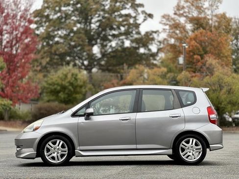Used 2008 Honda Fit Sport image 9