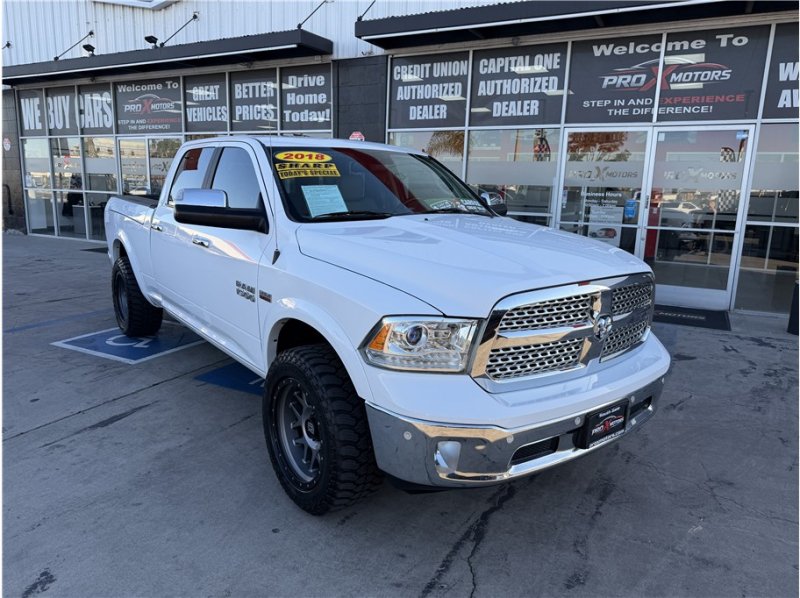 Used 2018 RAM 1500 Laramie w/ Convenience Group AWD/4WD image 54