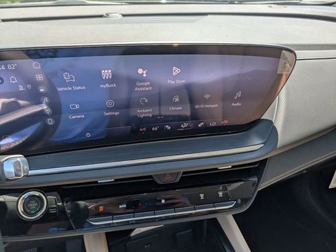 New 2026 Buick Envision Preferred AWD/4WD image 16