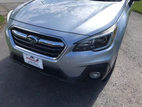 Used 2018 Subaru Outback 2.5i Limited AWD/4WD image 59
