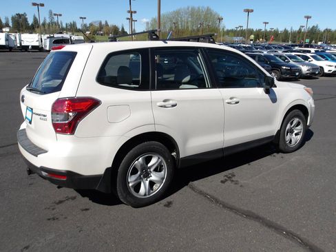 Used 2014 Subaru Forester 2.5i w/ Protection Package #1 AWD/4WD image 5