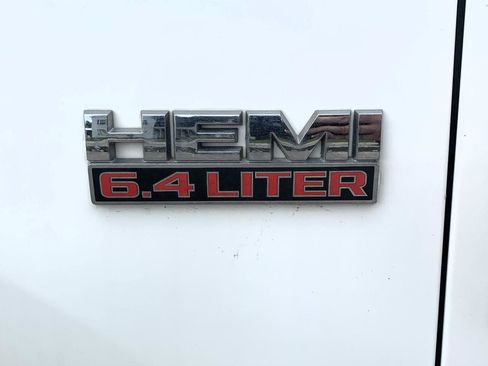 Used 2015 RAM 2500 Tradesman w/ Chrome Appearance Group AWD/4WD image 46