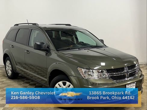 Used 2016 Dodge Journey SE image 3