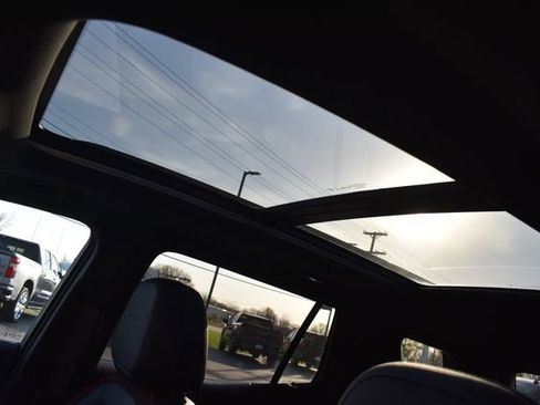 Used 2025 Chevrolet Equinox RS image 35