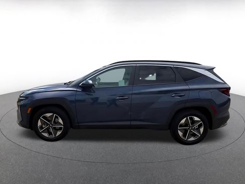 Used 2025 Hyundai Tucson SEL FWD image 9
