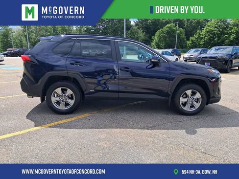 Used 2023 Toyota RAV4 XLE w/ Convenience Package AWD/4WD image 7