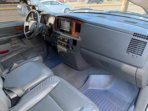 Used 2006 Dodge Ram 2500 Truck Laramie image 15