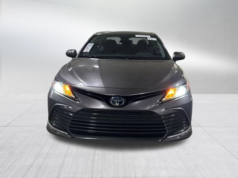 Certified 2022 Toyota Camry LE FWD image 2