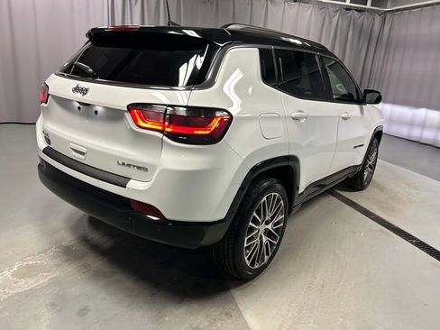 Used 2024 Jeep Compass Limited w/ Elite Group image 7