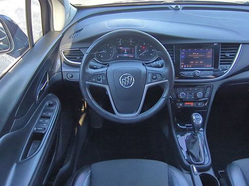 Used 2021 Buick Encore Preferred w/ Safety Package image 16