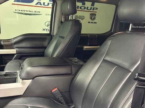 Used 2020 Ford F350 Lariat image 9