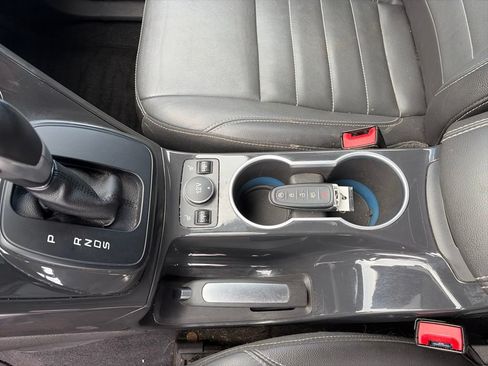 Used 2014 Ford Escape Titanium w/ Equipment Group 401A AWD/4WD image 22