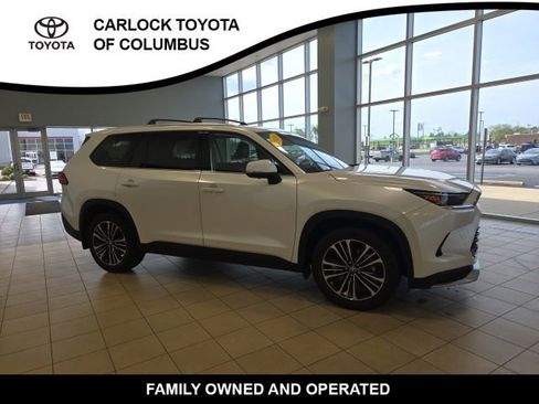 Used 2024 Toyota Grand Highlander AWD Hybrid image 5