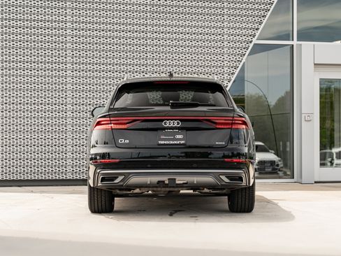 Certified 2023 Audi Q8 Premium Plus AWD/4WD image 30